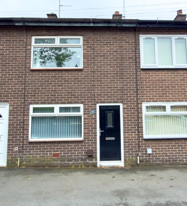 Charming 2 Bed property in Stalybridge 