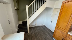 Charming 2 Bed property in Stalybridge