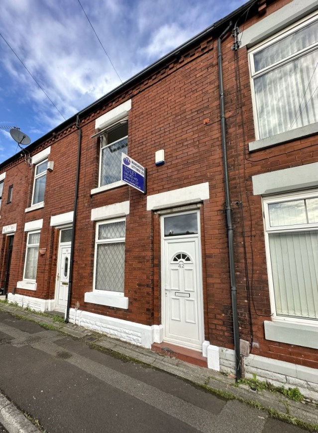 2 Bed House in Ashton-under-Lyne