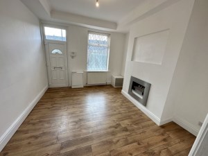 2 Bed House in Ashton-under-Lyne
