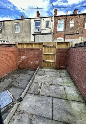 2 Bed House in Ashton-under-Lyne